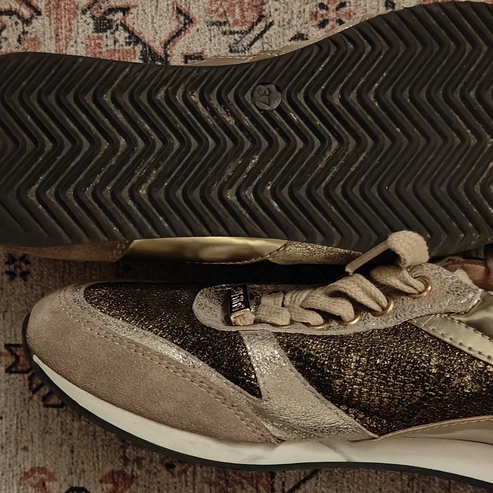 Gold Supertrash Sneakers - Picture 5 of 6